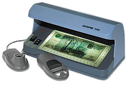 Детектор банкнот DORS 135, ультрафиолетовый - фото 1 - id-p3449171