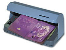 Детектор банкнот DORS 135, ультрафиолетовый - фото 2 - id-p3449171