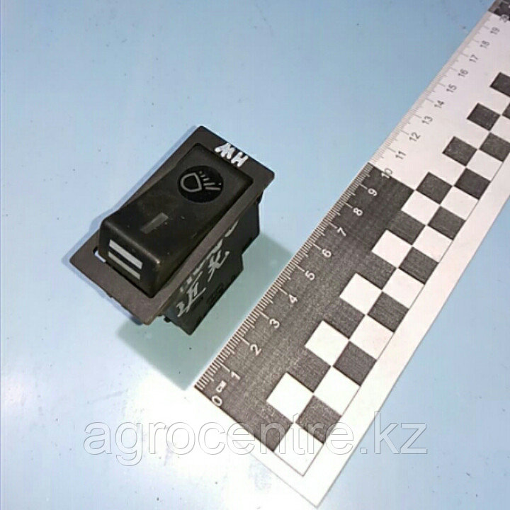 Переключатель щитковый HOWO света WG9719582001 (S01743)