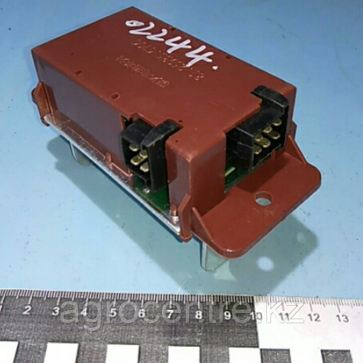 Реле регулятор оборотов печки SHAANXI 81.25935.6706 DL (S02244)