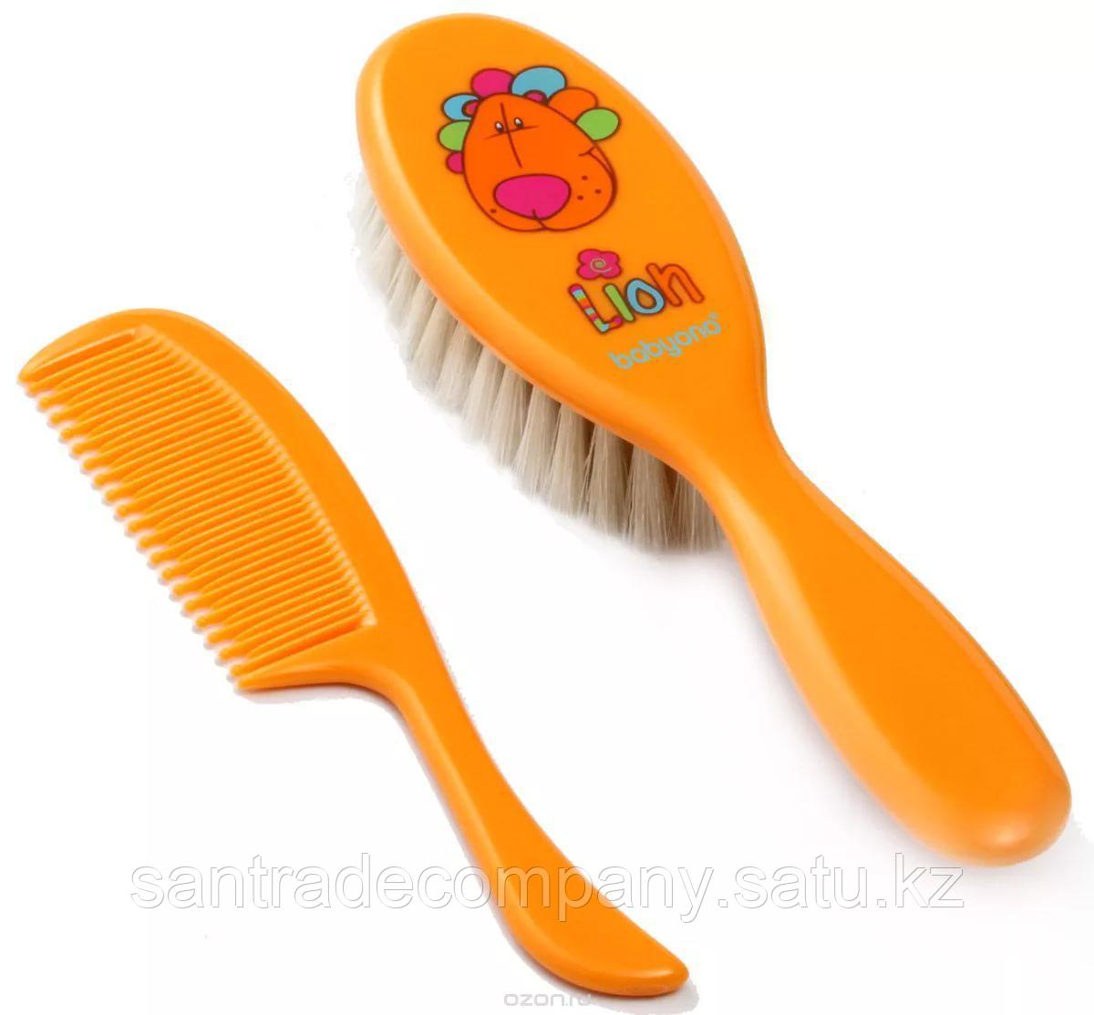 BabyOno Щетка с натуральной мягкой щетиной
