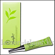 Крем для кожи вокруг глаз увлажняющий с экстрактом зелёного чая.