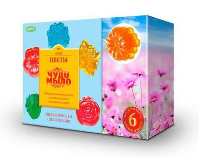 Біреуі топтасып жатыр