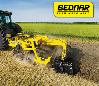 Долотообразный плуг