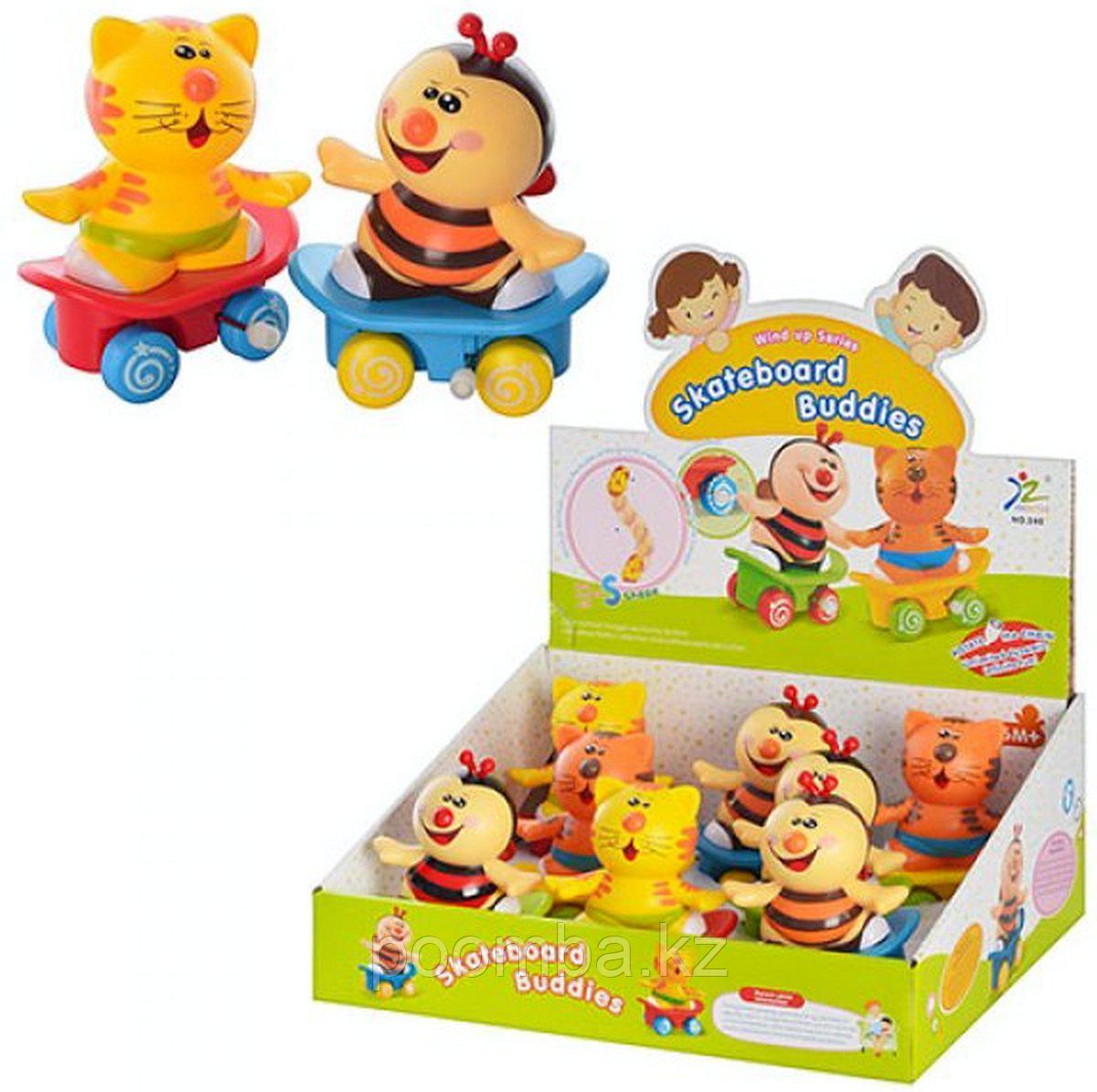 Заводная игрушка"Живoтныe нa cкeйтe"