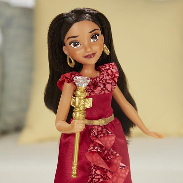 Кукла Елена принцесса Авалора и волшебный скипетр  Hasbro Disney Princess C0379  со свет. эффектами