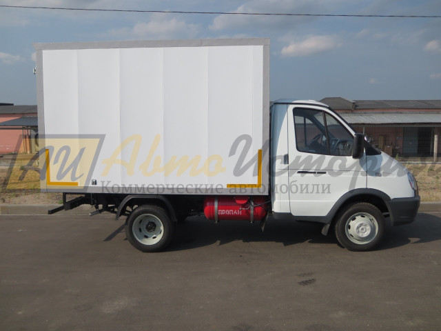 Газ 33025. Промтоварный фургон 3,1 м.