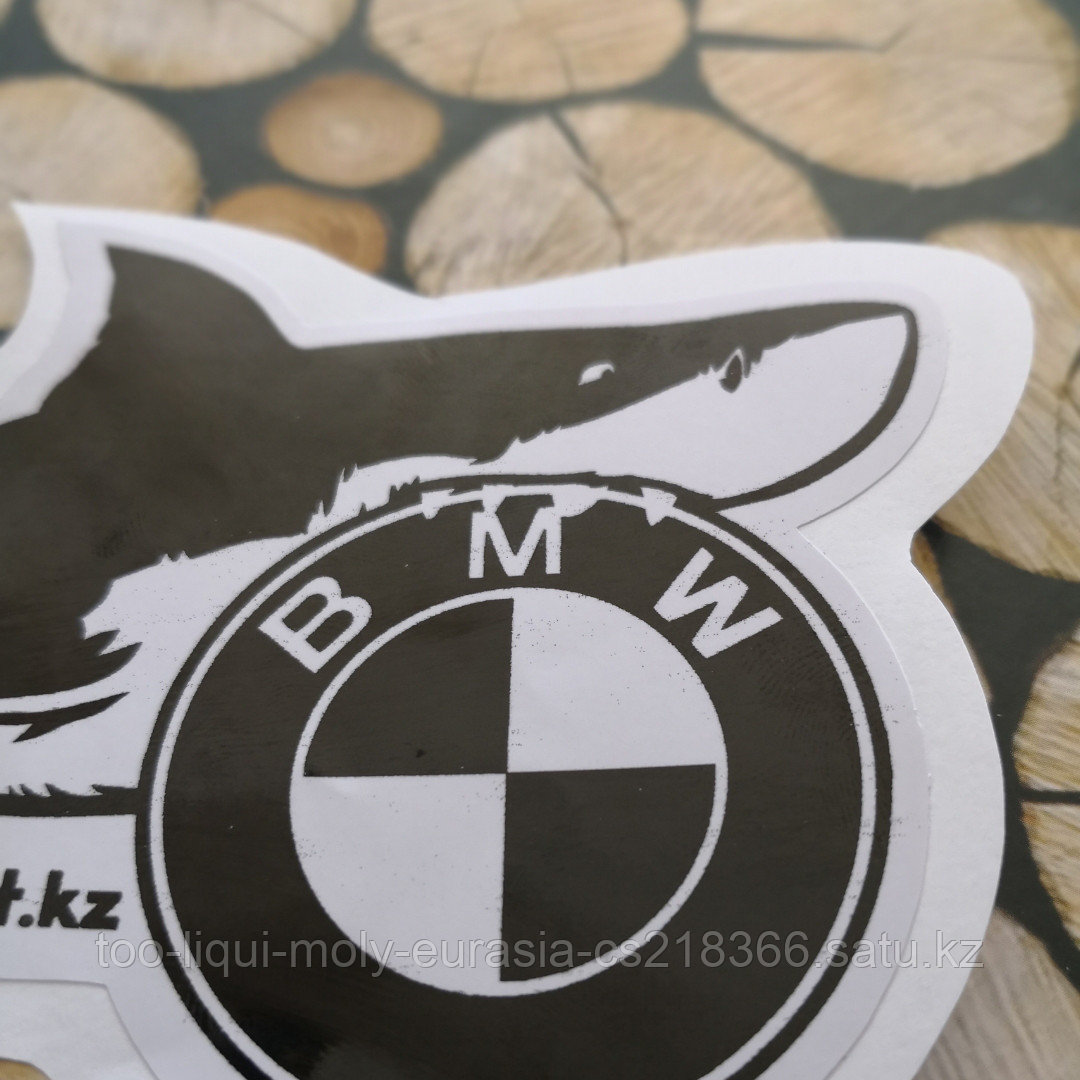 Наклейка на авто "Акула BMW" #2 - фото 2 - id-p53017448