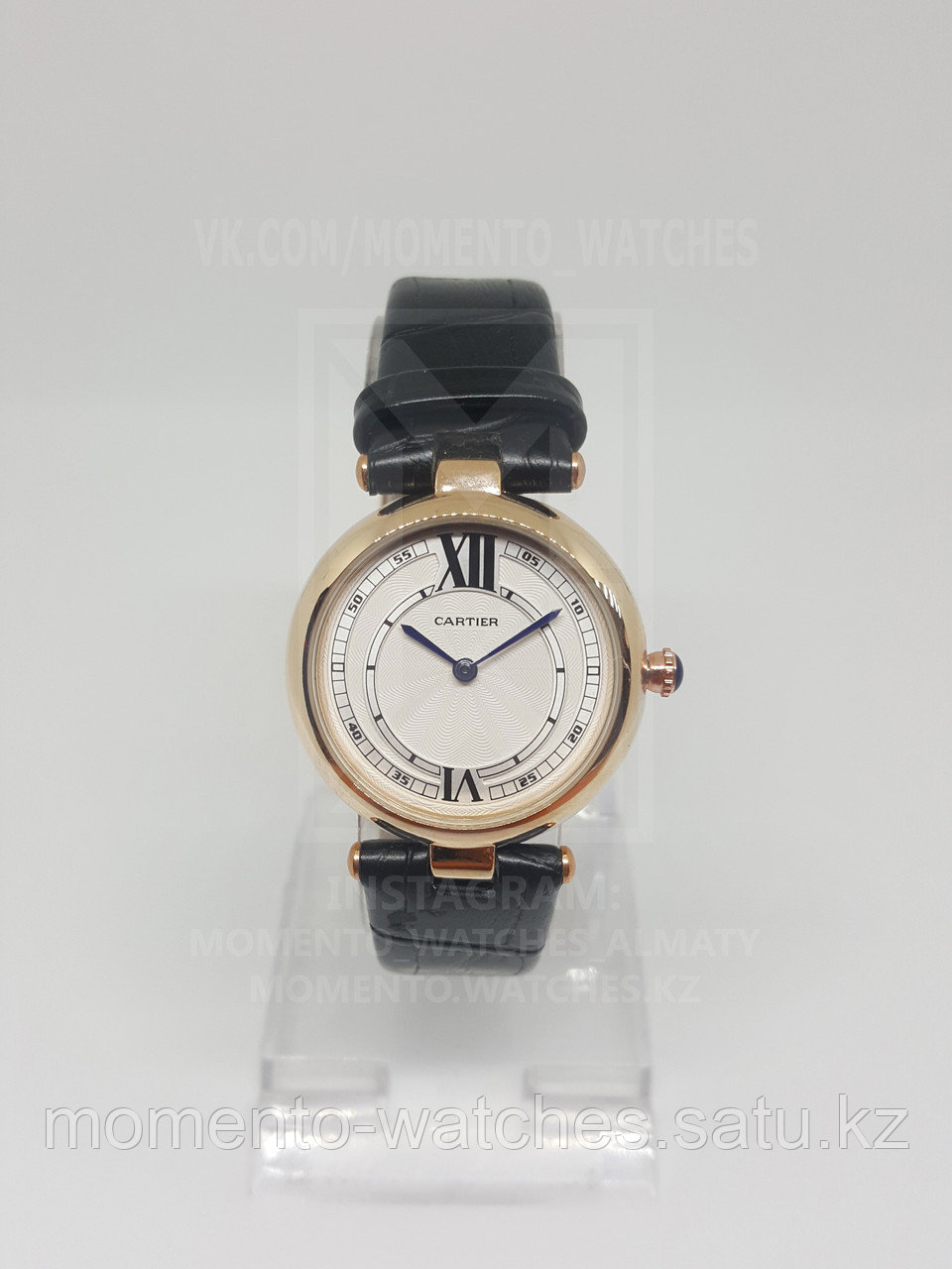 Женские часы Cartier