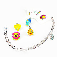 Charm U игровой набор с браслетом и 4 подвесками, в асс CU30044 Charm U игровой набор с браслетом и 4 подвесками, в асс