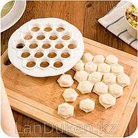 Форма для лепки пельменей 19 ячеек пластиковая
