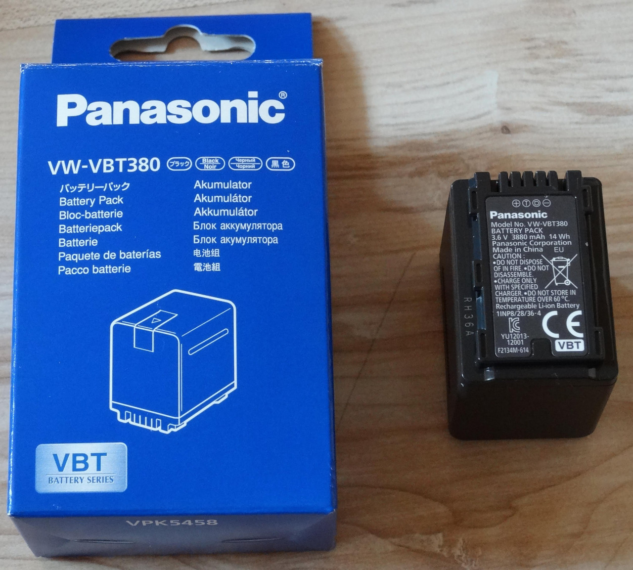 Аккумулятор Panasonic VW-VBT-380