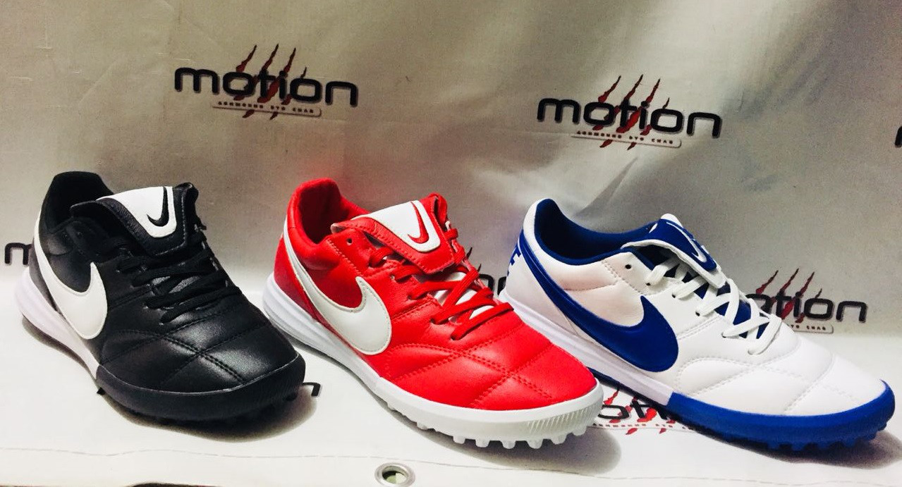 Бутсы-сороконожки футбольные Nike размеры 39-43