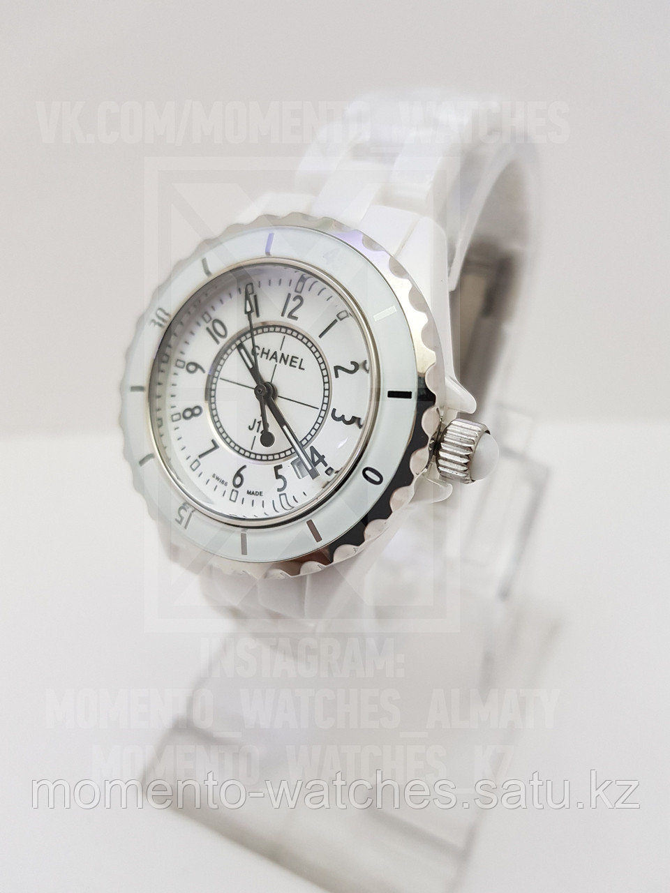 Женские часы Chanel