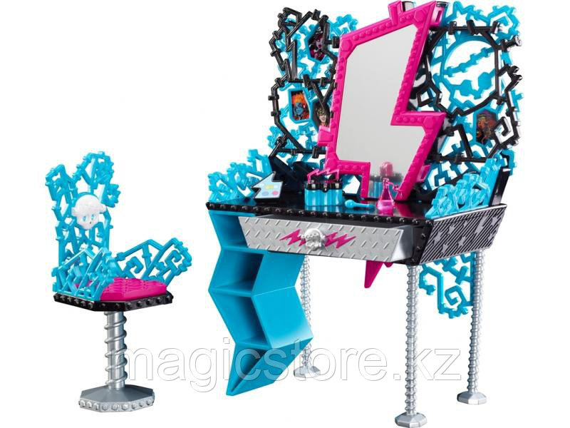 Игровой набор Monster High Туалетный столик Фрэнки Штейн Frankies Vanity Playset