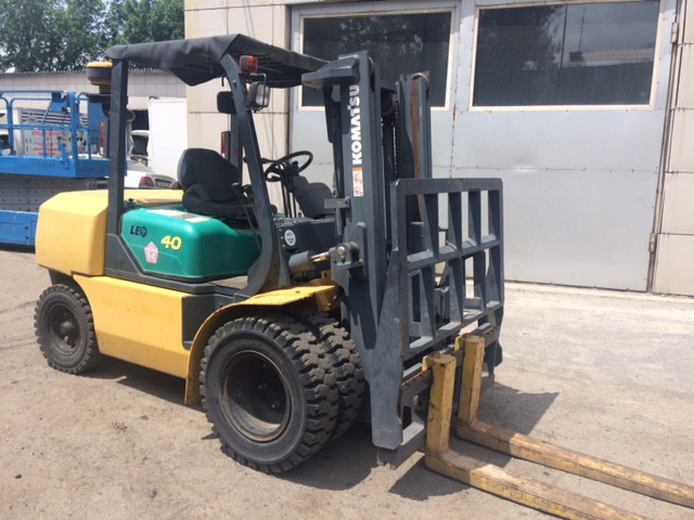 Вилочный погрузчик KOMATSU FD40W-8 (2007)