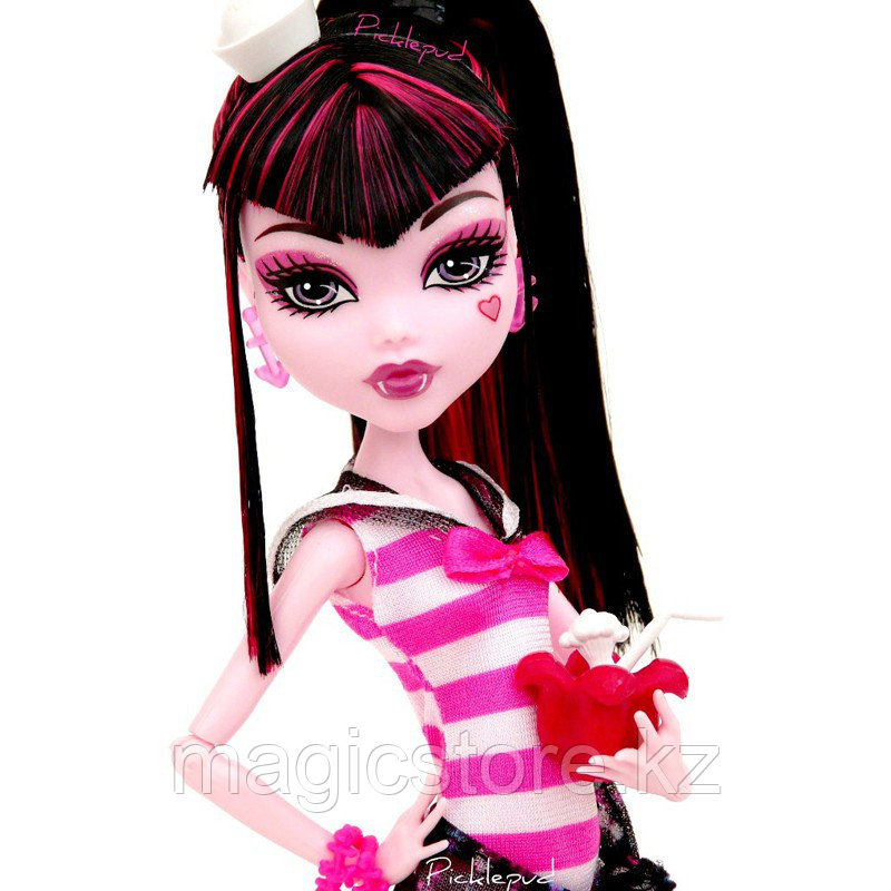 Кукла Monster High Дракулаура Skull Shores Draculaura