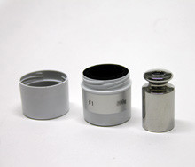 ГИРЯ  100 гр.  F 2 OIML R 111 – 1 в футляре с паспортом