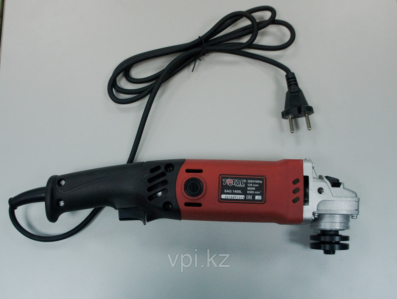 Угловая шлифовальная машина SAG-1400L TOTAL TOOLS