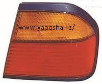 Задний фонарь Nissan Primera Р 10 1991-  (седан-желто/красный)