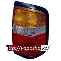 Задний фонарь Nissan Pathfinder 1995-1998/правый /