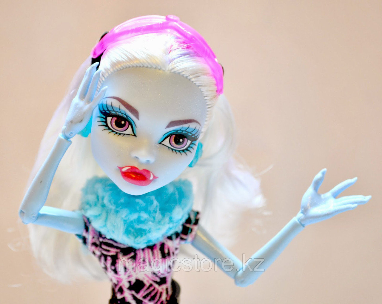 Кукла Monster High Эбби Боминейбл Арт Класс Art Class Abbey Bominable - фото 4 - id-p51629127