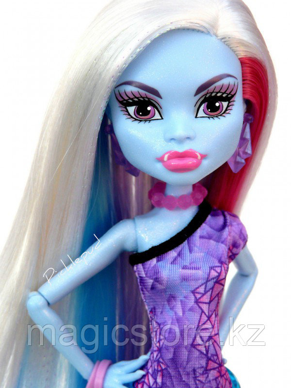 Кукла Monster High Эбби Боминейбл Скариж Abbey Bominable Scaris - фото 1 - id-p51629129