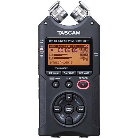 Профессиональный аудио рекордер Tascam DR-40 (Version-2) + SD 4 Gb, фото 2