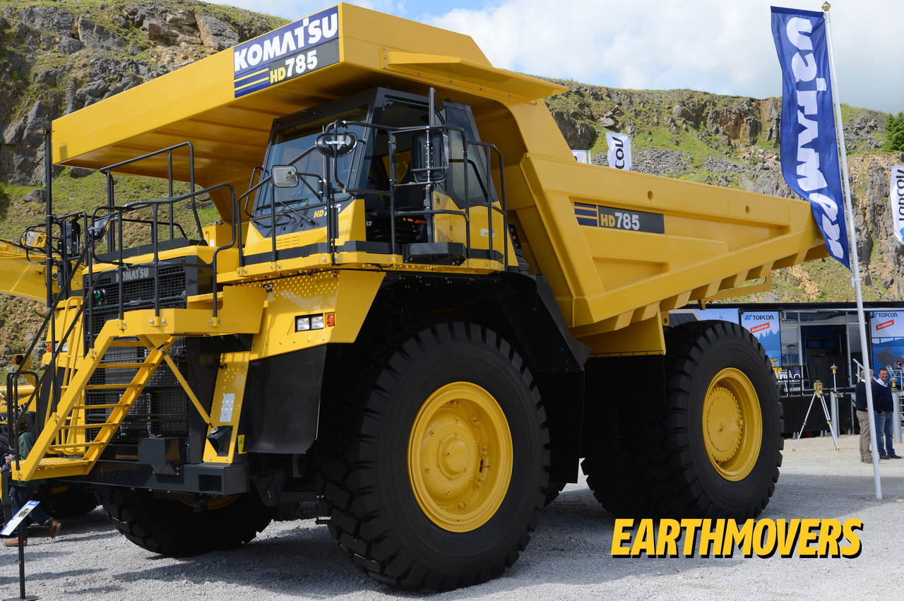 Двигатель Komatsu SAA6D102E-2,  Komatsu SA6D102E-1, Komatsu S6D102E-1, фото 1