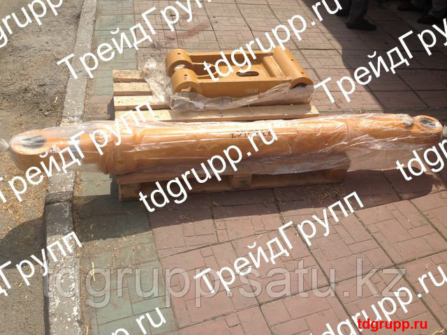 31N9-60110 Гидроцилиндр ковша Hyundai R320LC-7A