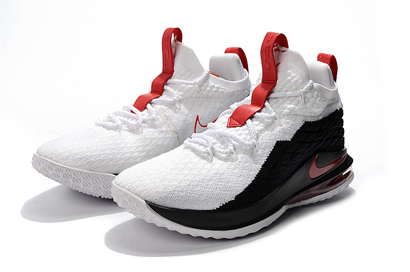 Баскетбольные кроссовки Nike Lebron 15 Low (низкие) Black\White - фото 2 - id-p54500131