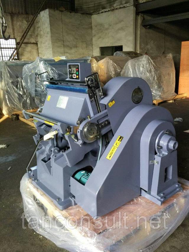 Станок для сгибания и резки картона