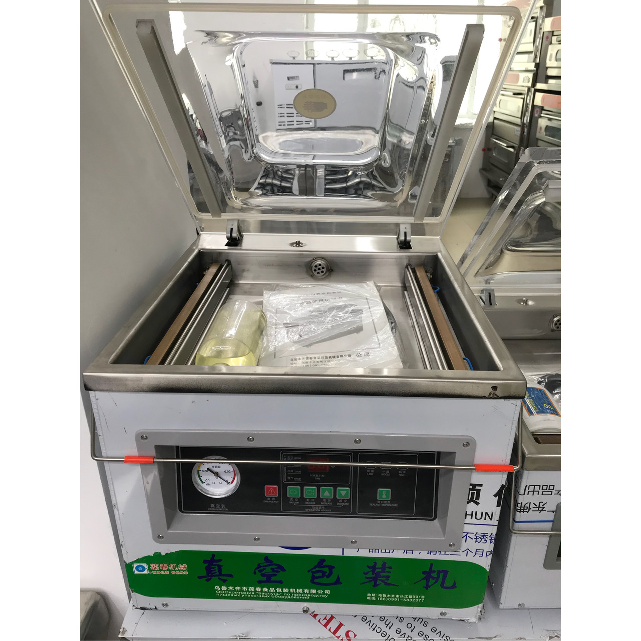 Жетілген, азғын әйелдер бейнеленген порно видео Үлкен мүшесі бар қырынбаған гей жігіттердің порносы