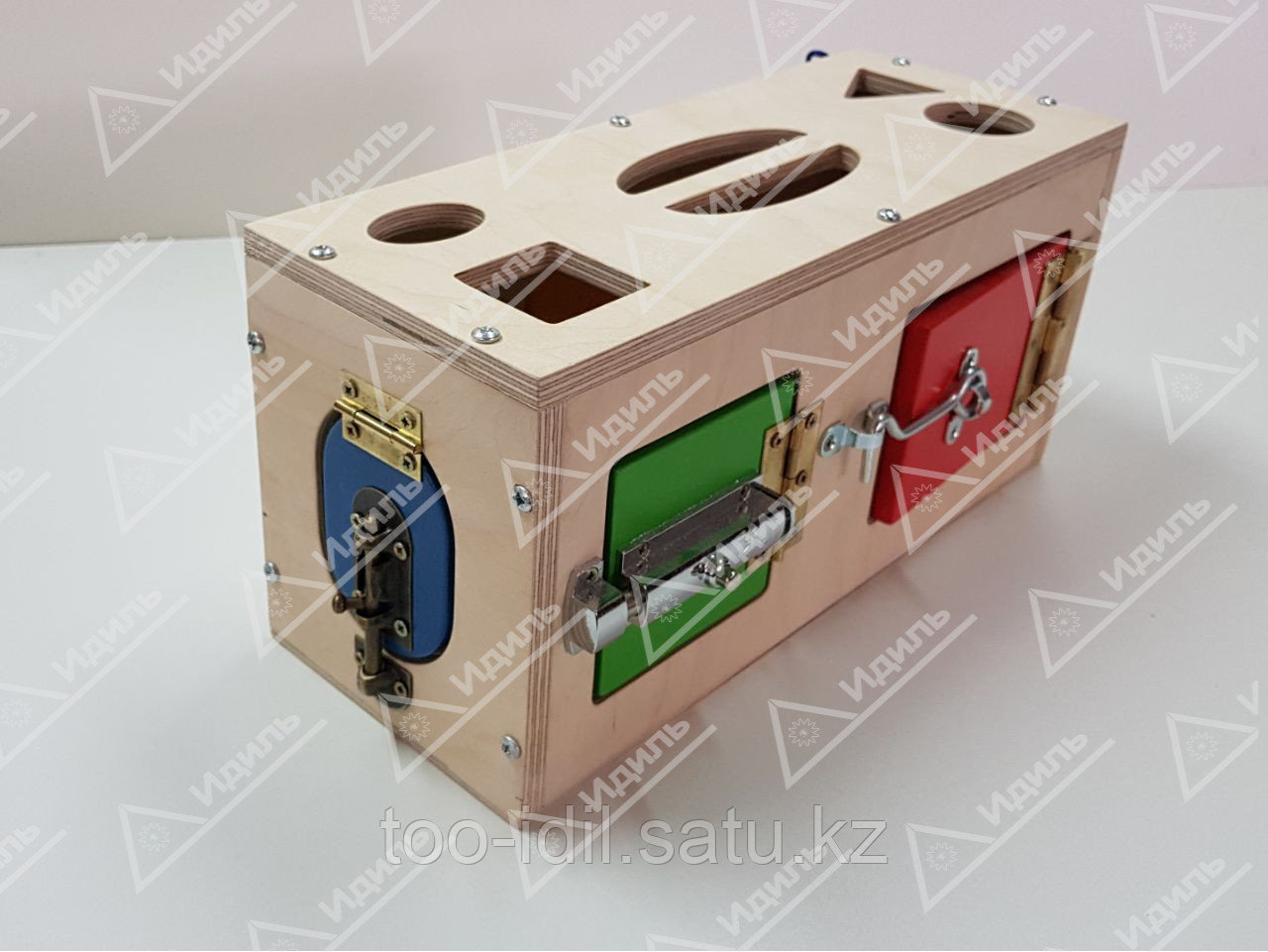 Тактильный сундук-сортер с дверцами и замочками - фото 2 - id-p52382007