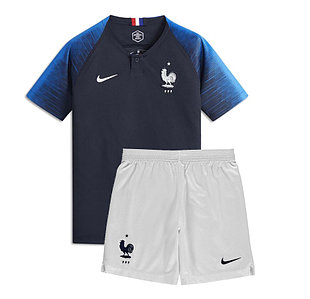 Детская футбольная форма сборной Франции 2018