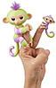 WowWee Fingerlings - Интерактивная ручная обезьянка Mauve Jess с малышом Eden  
