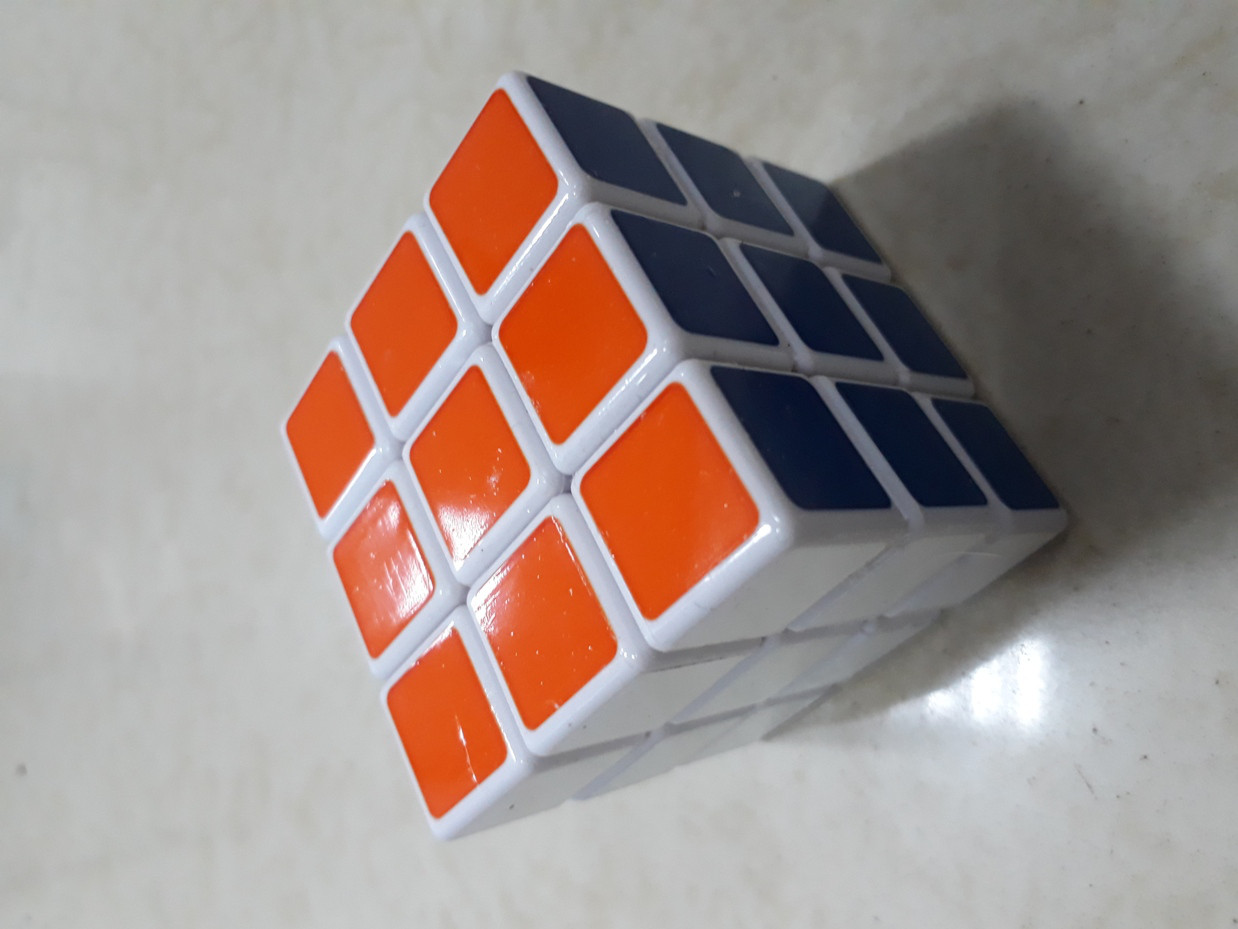 Кубик Рубика 3x3x3 - бюджетный куб