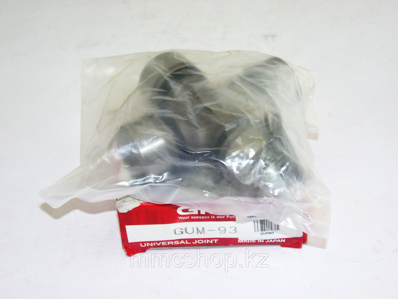 Крестовина кардана GUM-93 MR232151