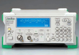 MF2412C / MF2413C / MF2414C - измеритель частоты от 10 Гц до 20,0 ГГц / до 27,0 ГГц / до 40,0 ГГц