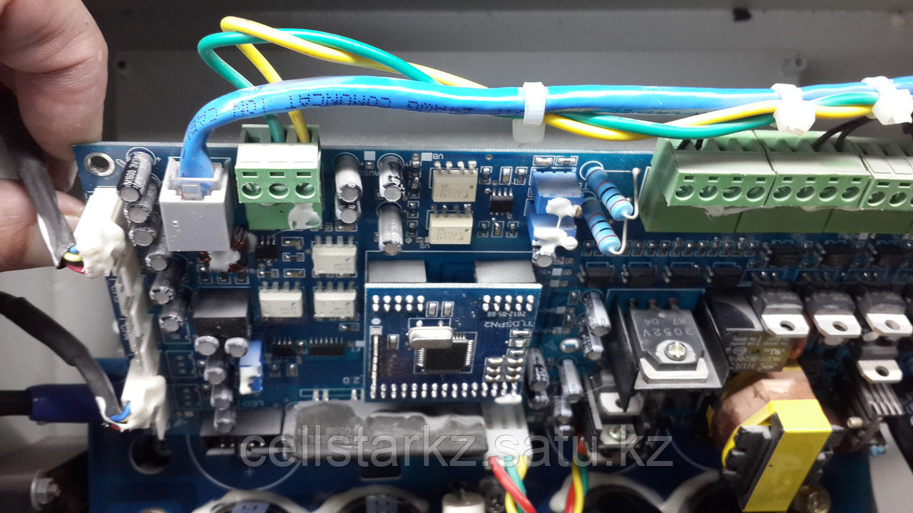 Ремонт инверторов электроснабжения, контроллеров заряда и другого оборудования электрогенерации.
