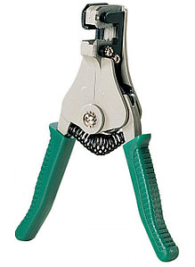 Қара халық қалмақ биін билейді