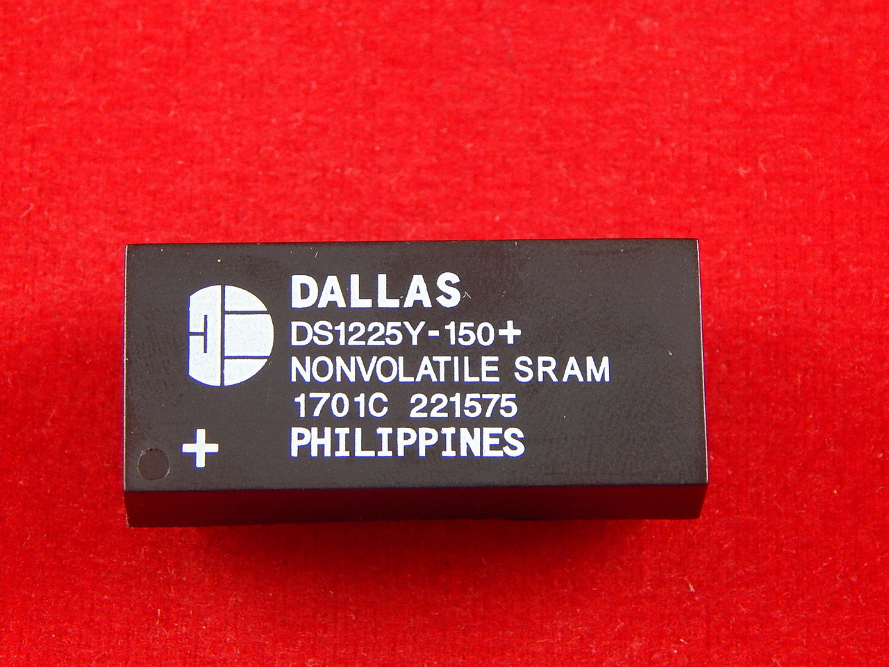 DALLAS DS1225Y-150+, NV SRAM 64Кбит - фото 1 - id-p55222900
