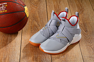 Баскетбольные кроссовки Nike Lebron 12 Soldier, фото 2