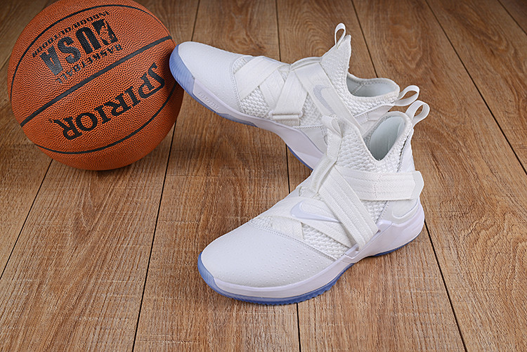 Баскетбольные кроссовки Nike Lebron 12 Soldier - фото 3 - id-p55393288