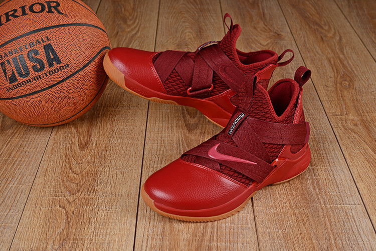Баскетбольные кроссовки Nike Lebron 12 Soldier - фото 2 - id-p55396730