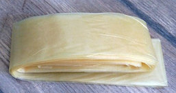 Коллагеновая оболочка для колбасы, диаметр 50 мм, длина 350 мм.