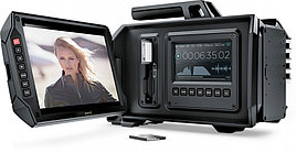 Кинокамера формата 4K - Blackmagic Design URSA 4K с EF байонетом для объективов Canon и CarlZeiss
