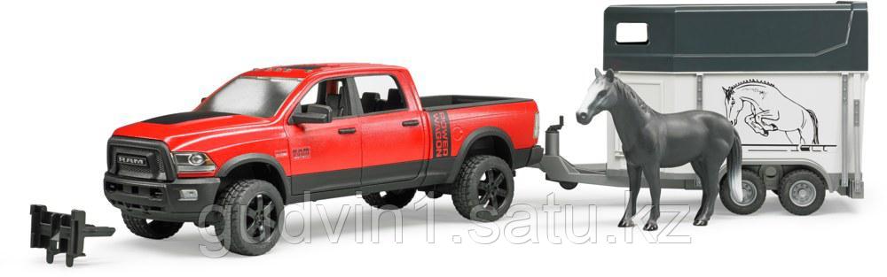 Пикап - Ram 2500 c коневозкой и одной лошадью 02-501