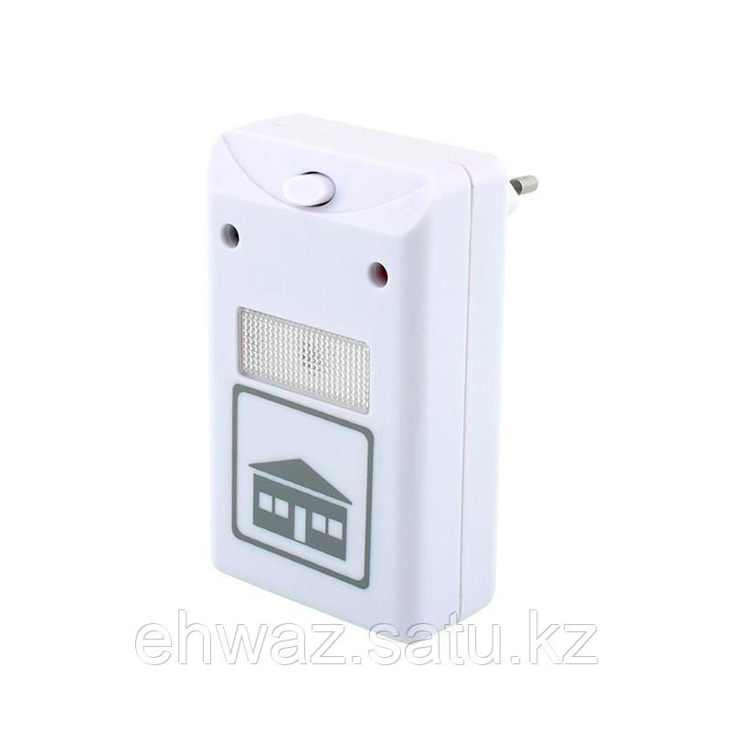 Отпугиватель насекомых и грызунов Pest Repeller