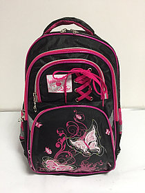 Школьный рюкзак для девочек в 1-й класс (высота 38 см, ширина 26 см, глубина 16 см)